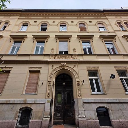 Artlovers' Flat - Kazinczy Street Budapest Exterior foto